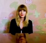 Câu chuyện xót xa sau màn trình diễn của Taylor Swift tại 'One World: Together At Home'